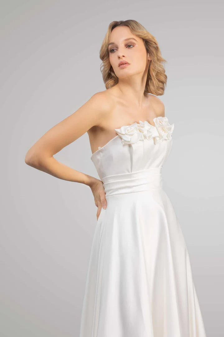 A-line Straight Pleated Satin Wedding Dress