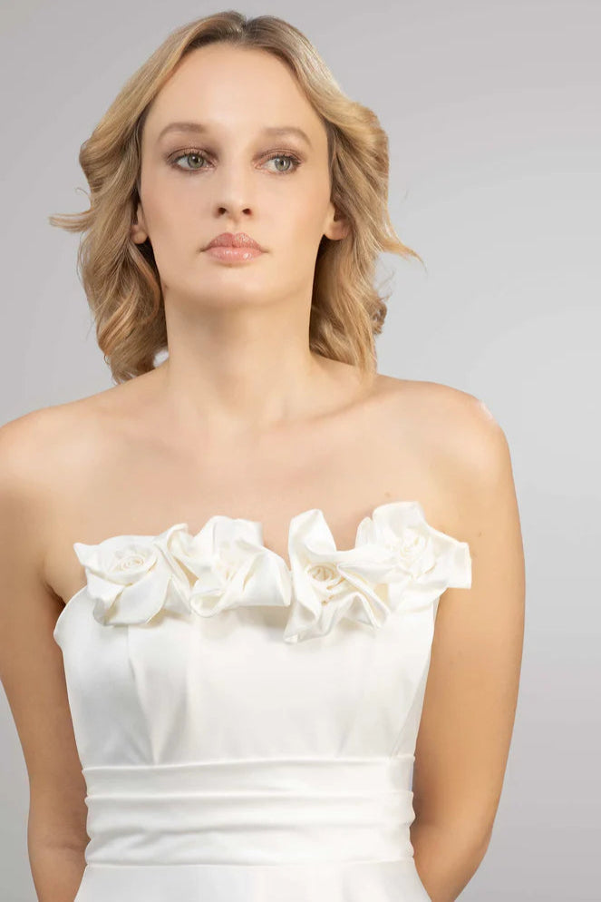 A-line Straight Pleated Satin Wedding Dress